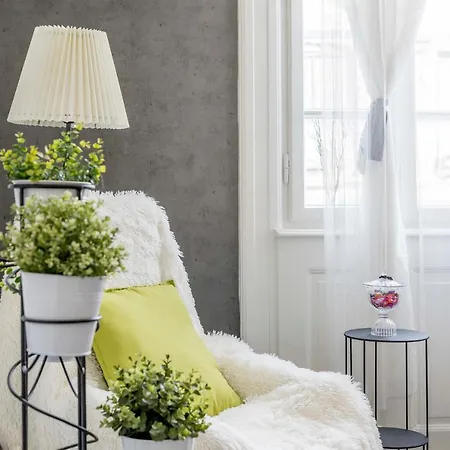 Appartamento April Studio On The City Center Budapest